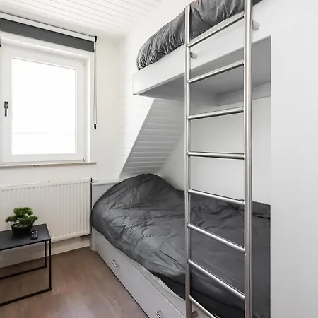 2 Bedroom Beautiful In Ostend