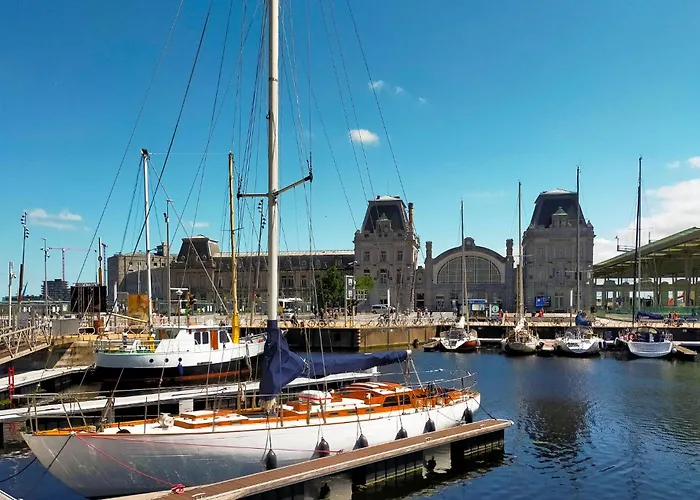 Awesome In With Wifi Apartment